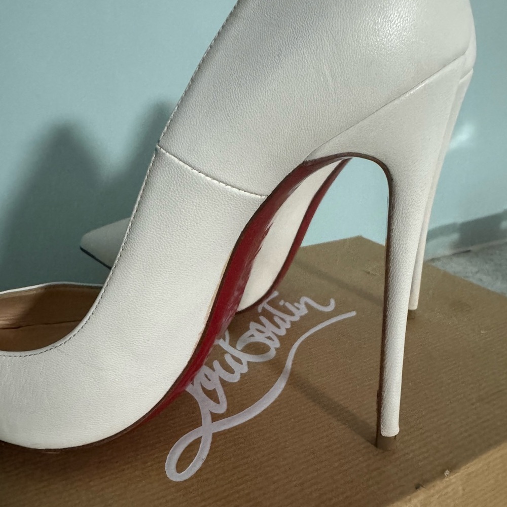 Elegant White High Heels - Picture 2 of 13